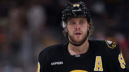 El héroe de la prórroga, David Pastrnak, tiene una petición importante para los aficionados de los Bruins.