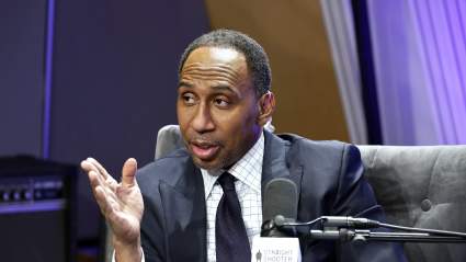 La rivalidad entre Stephen A. Smith y Joey Logano en NASCAR da un giro inesperado.