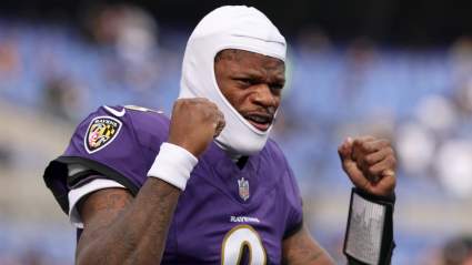 Los Ravens recibieron a Lamar Jackson, objetivo que no fue seleccionado en el draft.