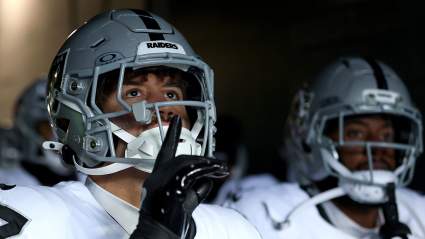 Los Raiders fichan a un DB de 26 años ganador del Super Bowl.