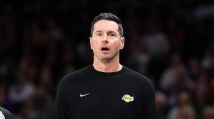 Los Lakers anuncian su quinteto titular contra los Mavs sin Luka Doncic ni Austin Reaves.