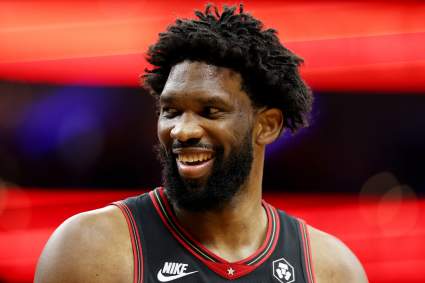 Joel Embiid recibe un fuerte respaldo de una estrella de la NBA tras vencer a los Celtics.