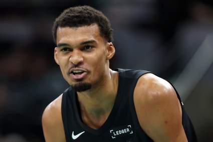 Víctor Wembanyama recibe un fuerte mensaje de Nikola Jokic.