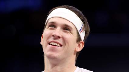 Los Lakers reciben nuevas noticias sobre Austin Reaves antes de la serie de playoffs contra los Rockets.