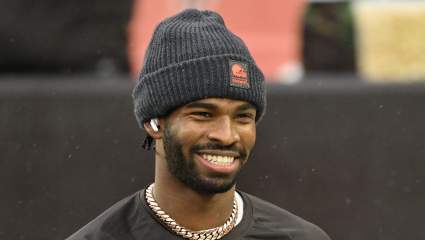 Shedeur Sanders recibe el trato de QB1 mientras los jugadores de los Browns se reportan