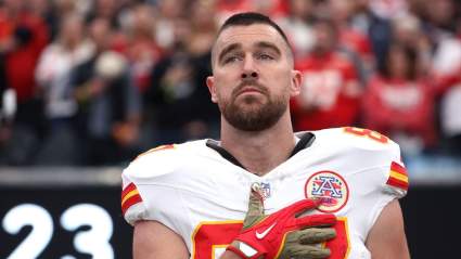 Los Chiefs finalmente consiguen al sucesor de Travis Kelce en las últimas proyecciones del Draft.