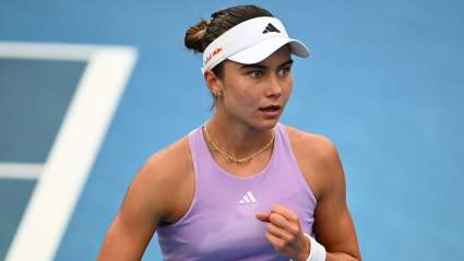 Iva Jovic comparte noticias personales en medio del partido contra Jessica Pegula en el Charleston Open