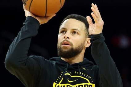 Los Warriors obtienen una importante actualización sobre Steph Curry mientras un compañero de equipo da su opinión.