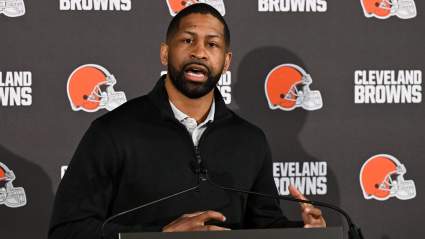 Los Browns están "recibiendo llamadas" para un posible intercambio importante en el Draft de la NFL: Schefter