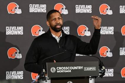 Los Browns consiguen una enorme cantidad de jugadores seleccionados en el draft en un intercambio que promete ser un éxito rotundo.
