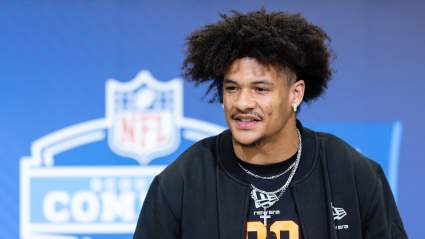 Una fuente interna revela el interés de los Steelers en un posible receptor abierto de primera ronda.