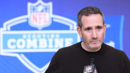 Instan a los Eagles a realizar un movimiento importante en el Draft de la NFL de 2026.