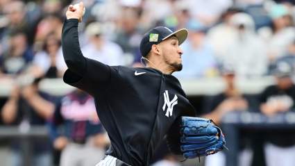 MLB World reacciona ante la llamada de los Yankees a un "as en ciernes" para reforzar la rotación.