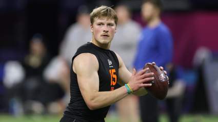 Un sorprendente quarterback se perfila como el favorito para ser seleccionado por los Steelers, según informa Insider.