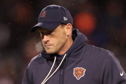 El propietario de los Bears, George McCaskey, tiene duras palabras para Ben Johnson.