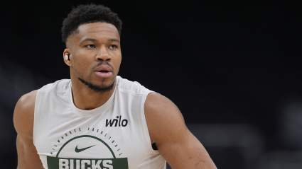 La fuerte demanda de traspaso ha llevado a los Knicks a apostarlo todo por Giannis Antetokounmpo.