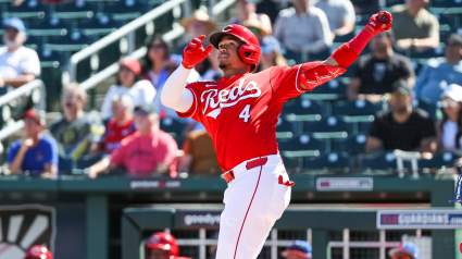 Los Rojos degradan a Noelvi Marte y llaman al bateador de gran poder