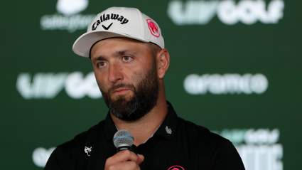 Jon Rahm revela cómo una acalorada discusión con su caddie en Augusta desencadenó su victoria en el LIV Golf.