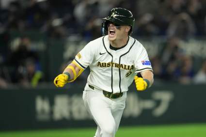 Los Guardians llaman a su mejor promesa, Travis Bazzana.