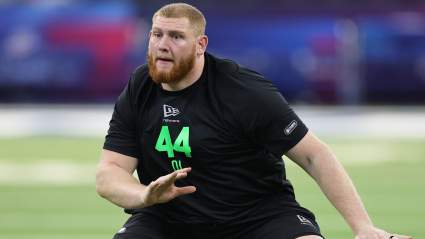 Los Jets deberían tomar una decisión sobre la línea ofensiva cuanto antes, advierte un experto.