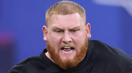 Los Texans suben puestos en el Draft de 2026 para seleccionar al liniero ofensivo interior de Georgia Tech, Keylan Rutledge.