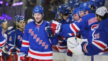Rumores de la NHL: Dos posibles objetivos de traspaso para los Vancouver Canucks durante la temporada baja
