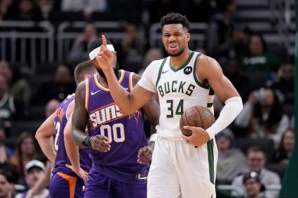Propuesta de intercambio de Giannis Antetokounmpo en Magic Land