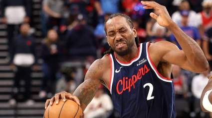 Los Rockets envían a una superestrella a cambio de Kawhi Leonard en una propuesta de intercambio.