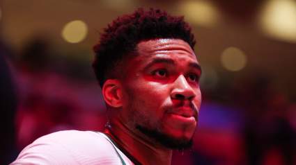 Los Knicks proponen un intercambio para ceder a su All-Star a cambio de Giannis Antetokounmpo.