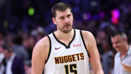 Los Nuggets anuncian una audaz decisión sobre su quinteto inicial contra los Spurs tras las noticias sobre Nikola Jokic.