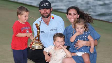 Los hijos de Cameron Young y su esposa Kelsey Dalition han crecido en el campo de golf.