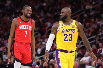 Los Lakers lanzan una seria advertencia antes de la serie de playoffs contra los Rockets.
