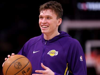 La elección del draft de los Lakers brilla mientras South Bay avanza en los playoffs de la G League.