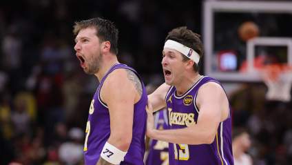Los Lakers reciben un importante impulso de cara a los playoffs a pesar de las lesiones de Luka Doncic y Austin Reaves.