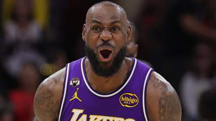 LeBron James critica duramente los problemas técnicos de la NBA en el partido Hornets-Heat.