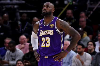 Michael Jordan defendió en privado a LeBron de las críticas de los medios.
