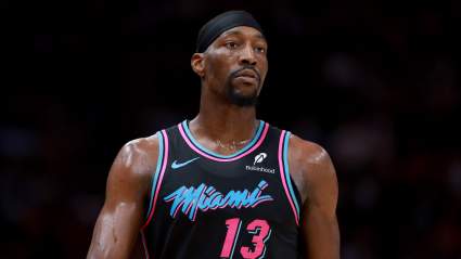 Los Miami Heat traspasan a Bam Adebayo a los Hornets a cambio de varios jugadores y selecciones del draft en una posible operación de gran envergadura.