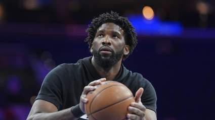 ¿Juega Joel Embiid esta noche? La estrella de los Philadelphia 76ers critica al equipo por su estado de salud debido a las lesiones.