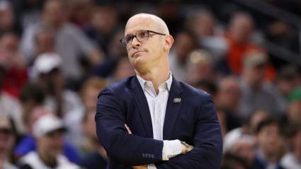 La esposa de Dan Hurley comparte una historia personal sobre el entrenador de UConn.