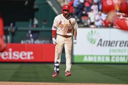 La estrella novata de los Cardinals, JJ Wetherholt, recibe una proyección de contrato millonario.