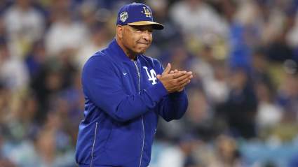 Dave Roberts elogia al reemplazo de Mookie Betts antes de una decisión difícil.