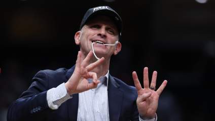 Dan Hurley estuvo a punto de dejar UConn para unirse a los Lakers, y podría considerar un cambio a la NBA tras ganar el campeonato nacional.