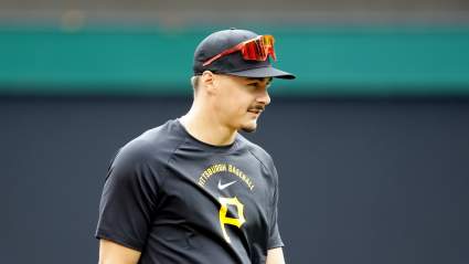 El fenómeno Konnor Griffin enciende las redes sociales con su primer hit y carrera impulsada en el partido inaugural de los Pirates en casa.