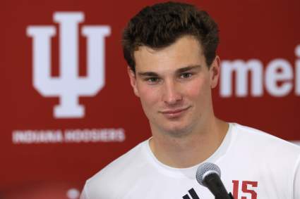 Fernando Mendoza se opone a la decisión de la NFL en medio del Draft de 2026.
