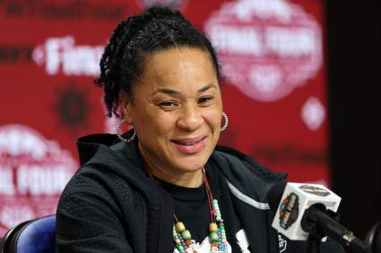 Dawn Staley, entrenadora de Carolina del Sur: 5 preguntas que necesitas que te respondan