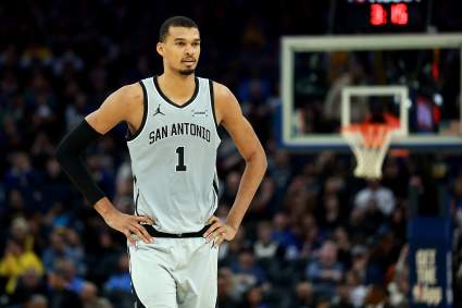 Los San Antonio Spurs anuncian novedades sobre Victor Wembanyama antes del partido contra los Trail Blazers.