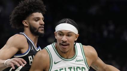 Los Celtics convierten el contrato de Ron Harper Jr. en efectivo tras sus sólidas actuaciones.