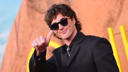 Jacob Elordi adelanta detalles de la tercera temporada de 'Euphoria' con una pista curiosa en el programa de Fallon.