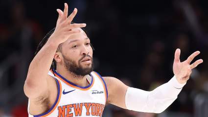 Los Knicks reciben duras críticas de un miembro del Salón de la Fama hacia Jalen Brunson.