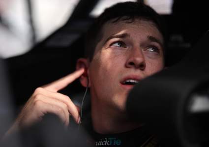 El resultado del piloto de NASCAR Chandler Smith en el Bristol Motor Speedway genera confusión respecto a un bono de 50.000 dólares.